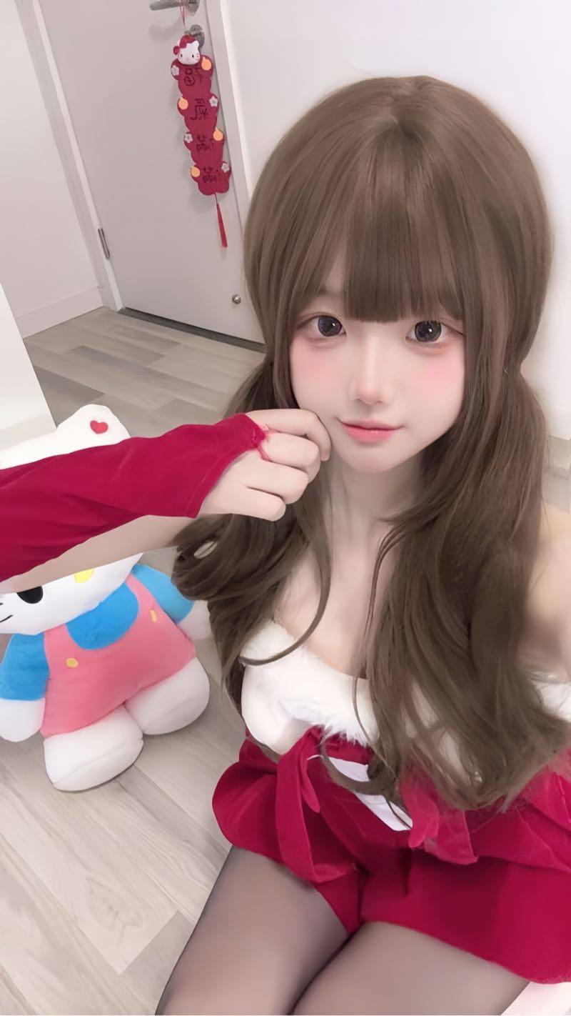 05年新人首次下海 糖糖 Gallery 4