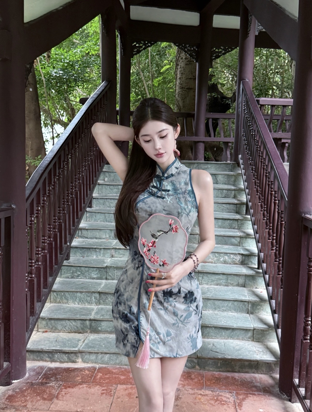 萧筱 极品御姐 A4腰筷子腿 Gallery 4