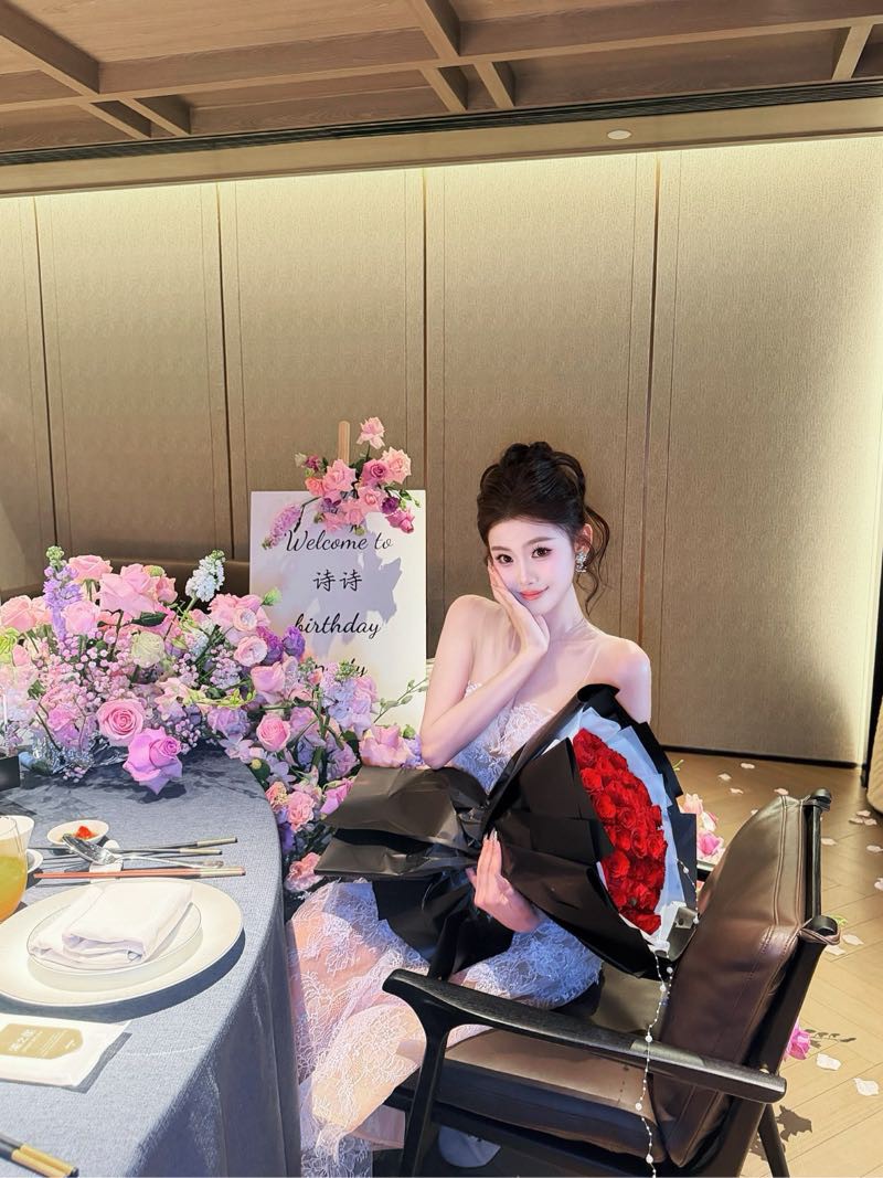 静安高白纯🦜 Gallery 1