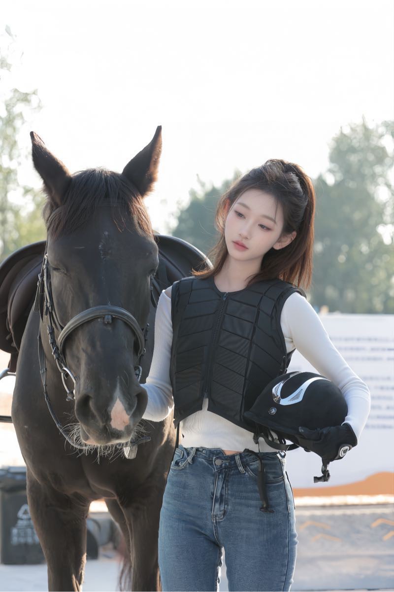 长宁马术运动员真实在校🦜