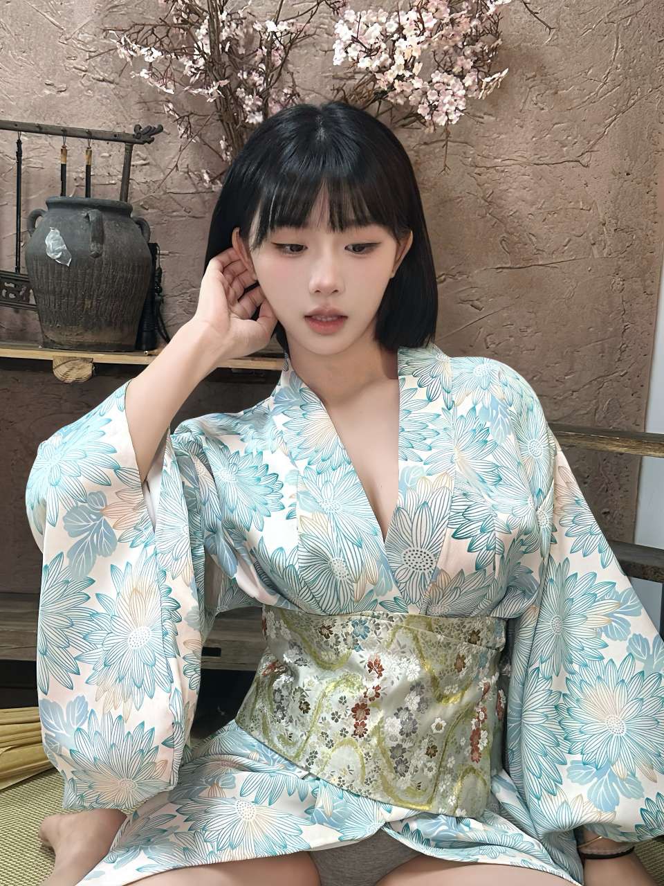 普陀川妹短发白虎 Gallery 3