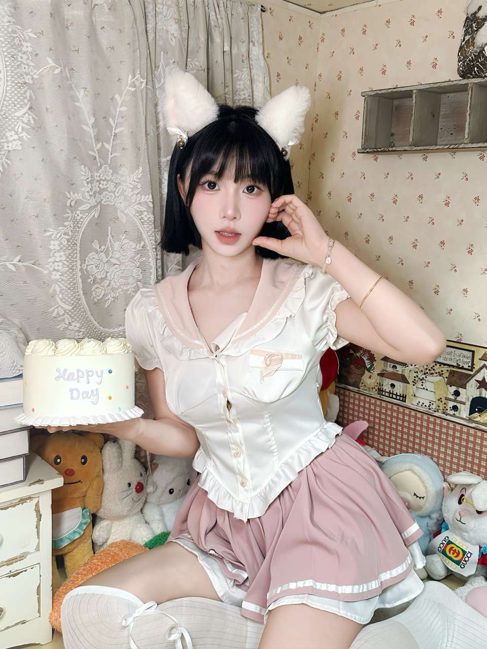 普陀川妹短发白虎 Gallery 5