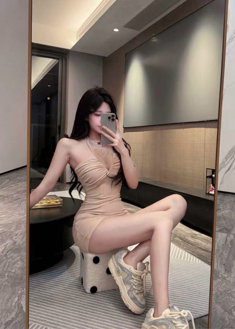 黄浦洋洋 Gallery 1