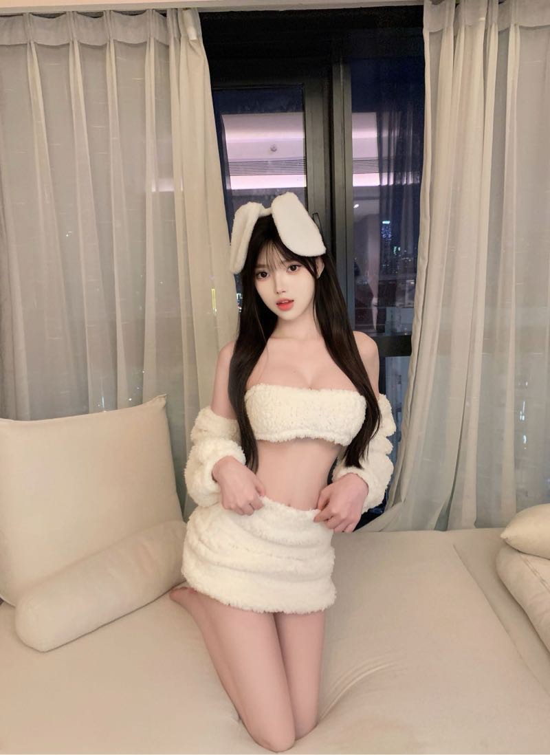 黄浦极品学生一字马兼职，家三外五 Gallery 4