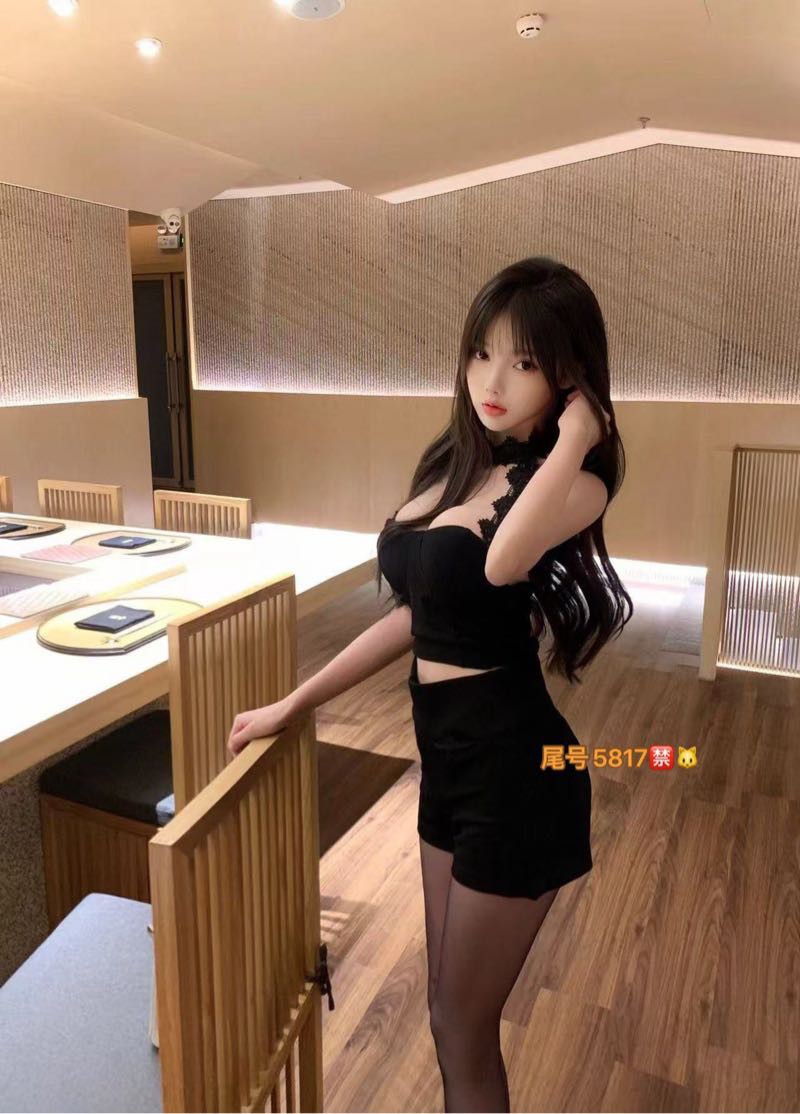 黄浦纯兼职学生冷白皮，家三外五 Gallery 5