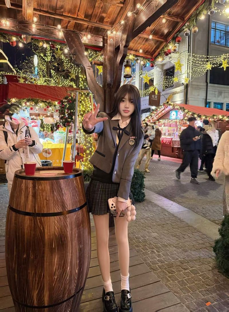 静安白小纯苏小恩 Gallery 1