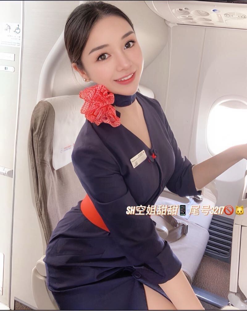 浦东东航在飞空姐🦜