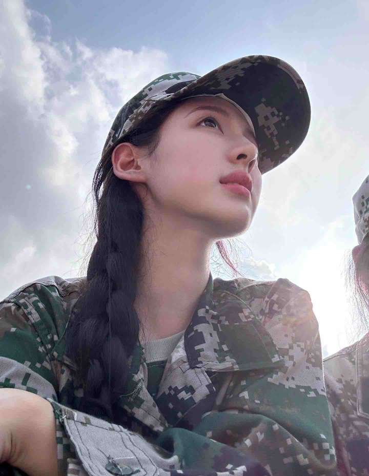 【童童】清纯校花养课神器 Gallery 1