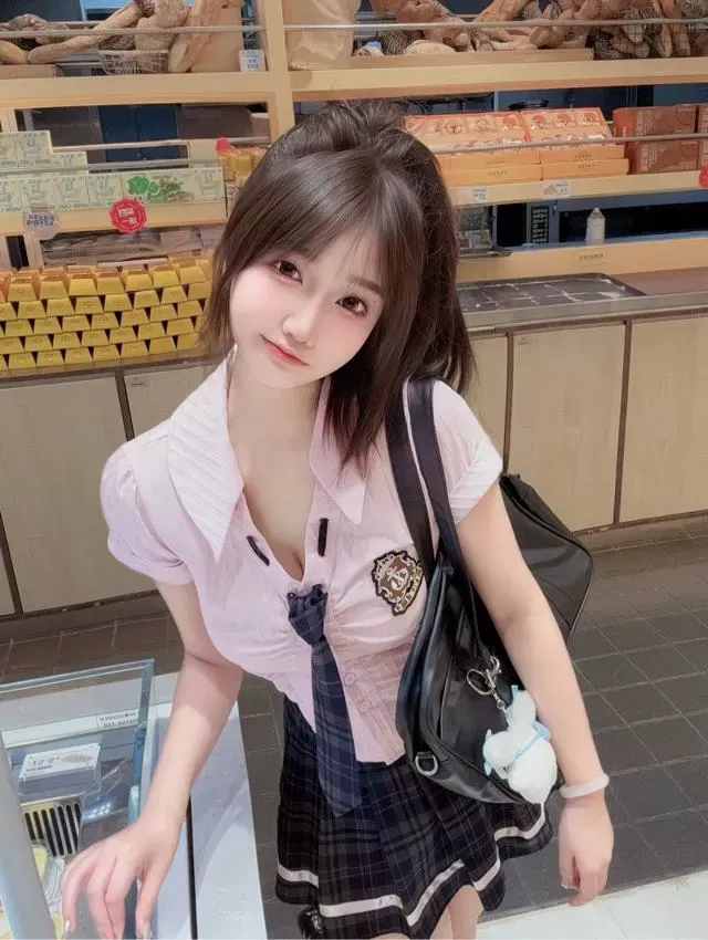 闵行小野猫纯美型