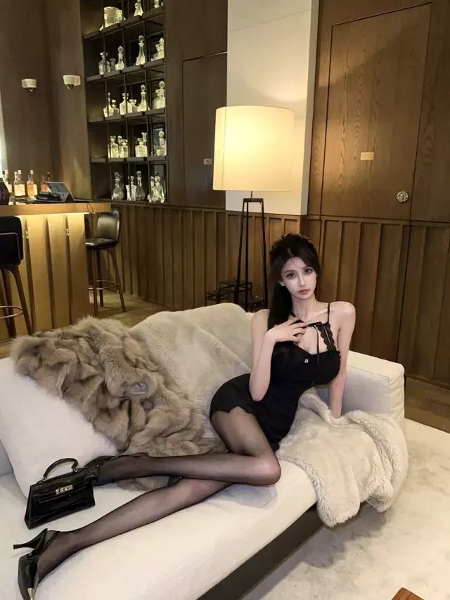 浦东极品水磨皇后御姐特服 妖姬 姐妹WTST互插双飞   WT  CP  SM Gallery 6