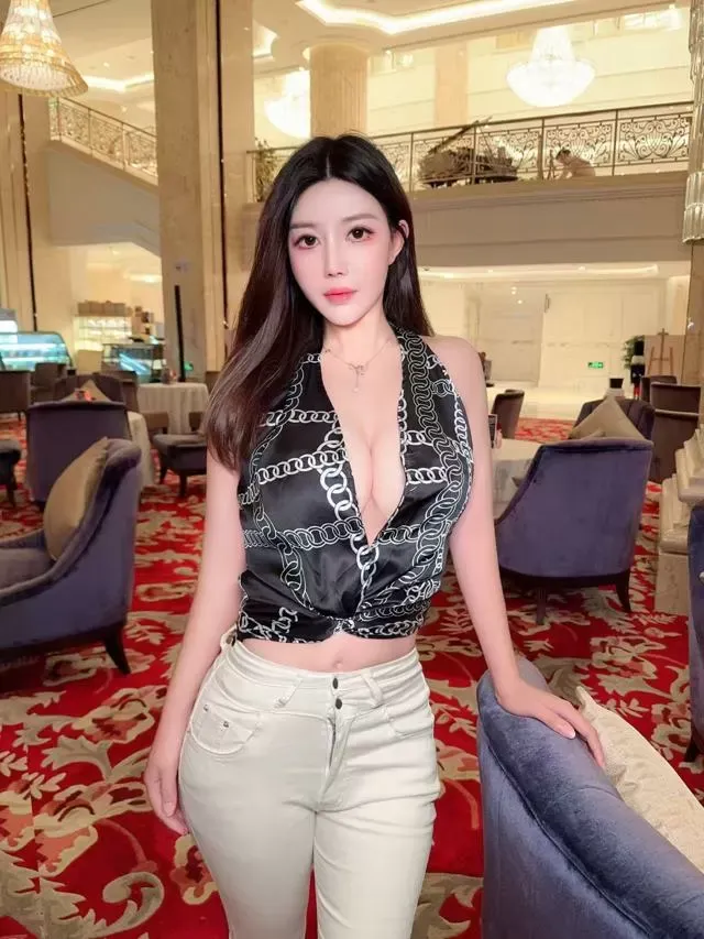 闵行紫薰 Gallery 4