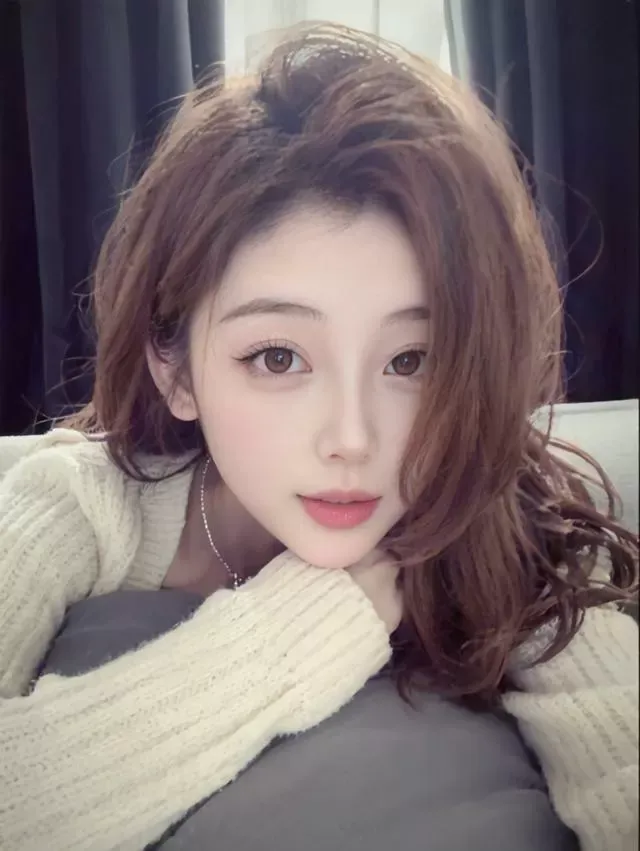 05琳琳,实习大学生 幼师兼职 吊钟大奶妹