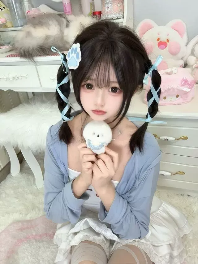 Y2546A-晨晨 浦东白虎萝莉 cos162C.07🏠三外五