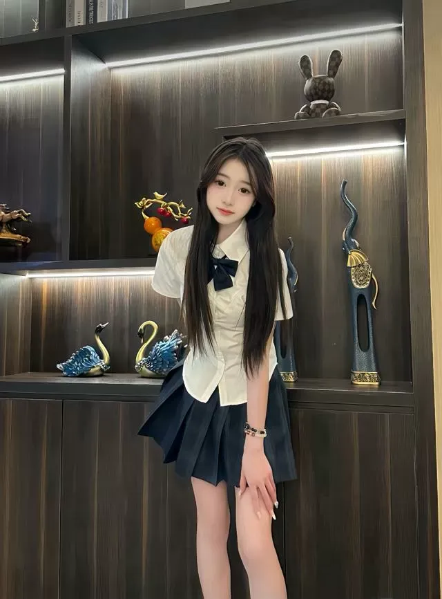 浦东高二学生 小丫丫 Gallery 2
