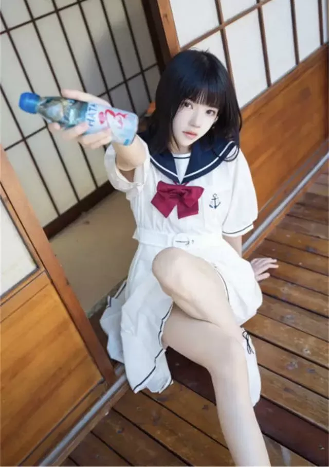 菲菲 邻家女孩等哥哥采摘