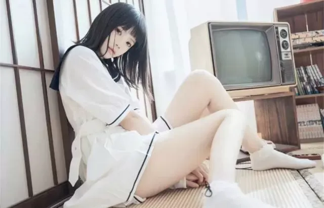 菲菲 邻家女孩等哥哥采摘 Gallery 3