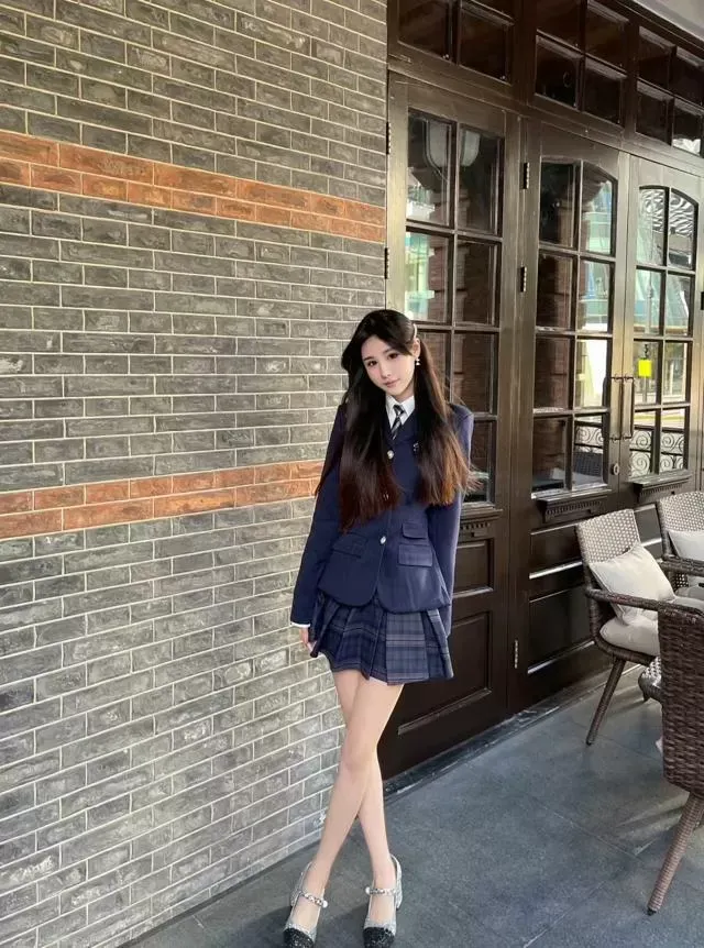 闵行白雪 Gallery 1