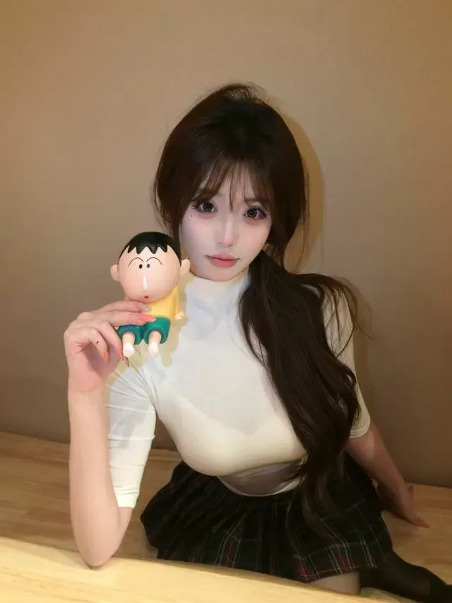 冬日 芳龄:19,173 cm,D 罩杯 Gallery 3