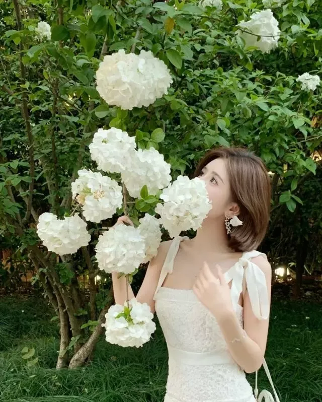 静安167E真实上戏校花鹦鹉 Gallery 1