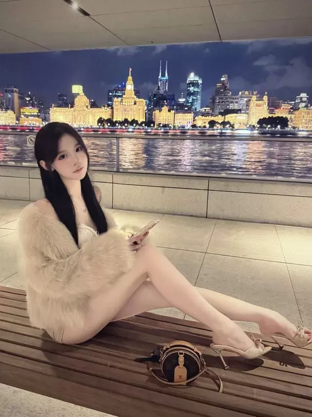 松江梦露 短开几天 Gallery 8