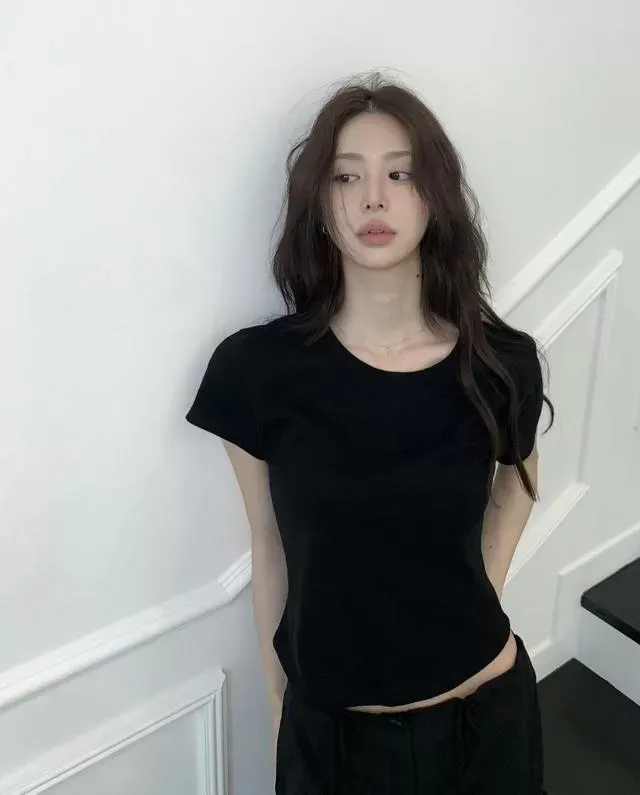 Y2811H-金喜善 静安硬万天然白虎平面模特 176E Gallery 4