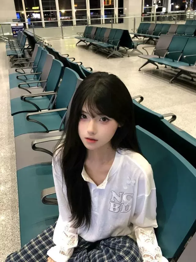 Y4631-06 静安硬五清纯日系学妹 168C.06 Gallery 2