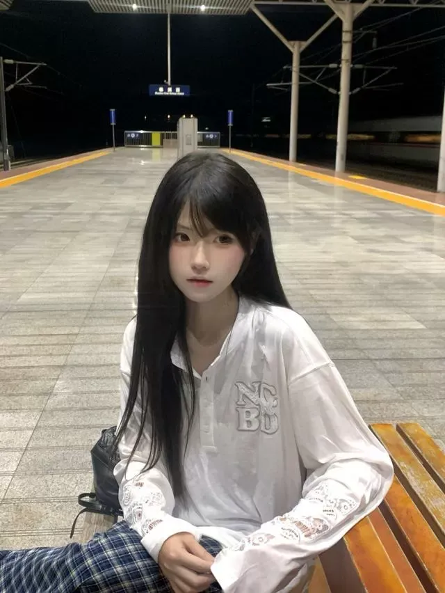 Y4631-06 静安硬五清纯日系学妹 168C.06 Gallery 3