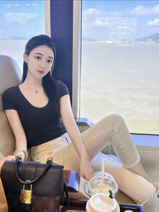 可纯可欲💕人瑶瑶 Gallery 8