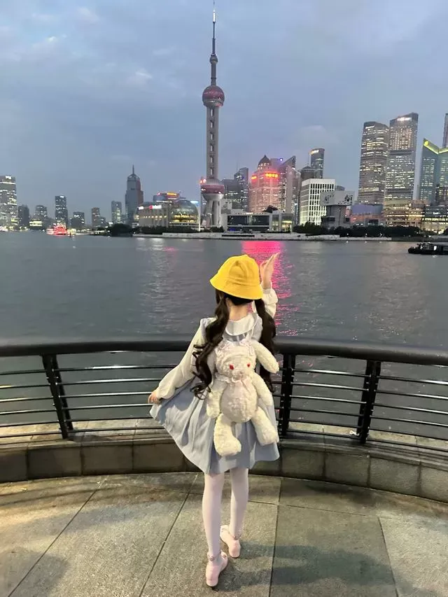 08兼职百变jk萝莉-蜜蜜🉑拍视频 Gallery 7