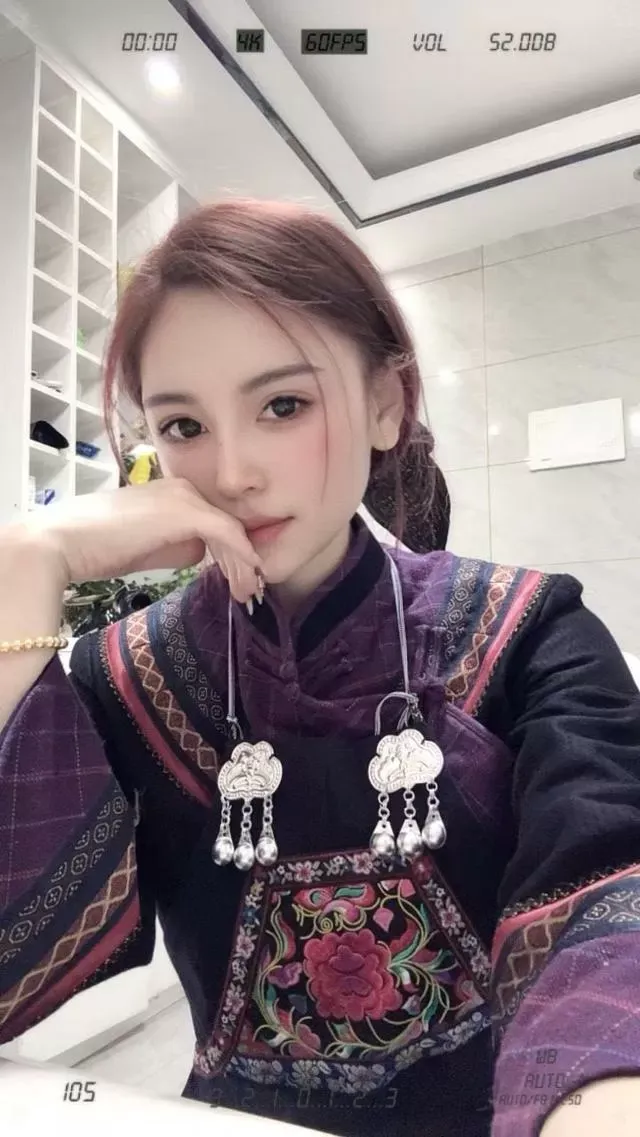 短发御姐软软 Gallery 1
