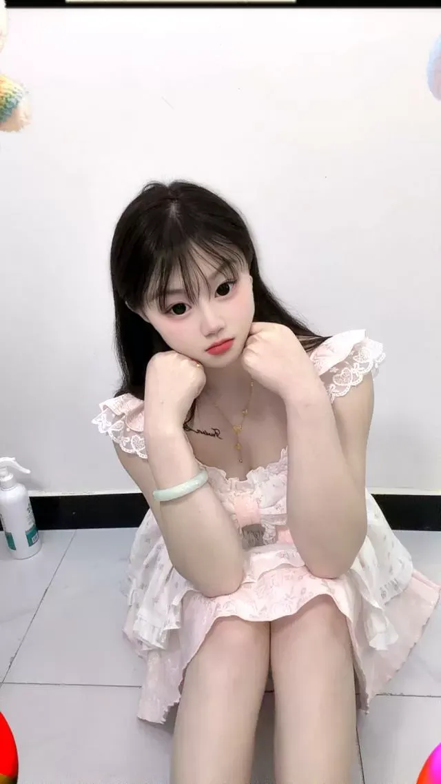 浦东果果(皮肤超级白) Gallery 1