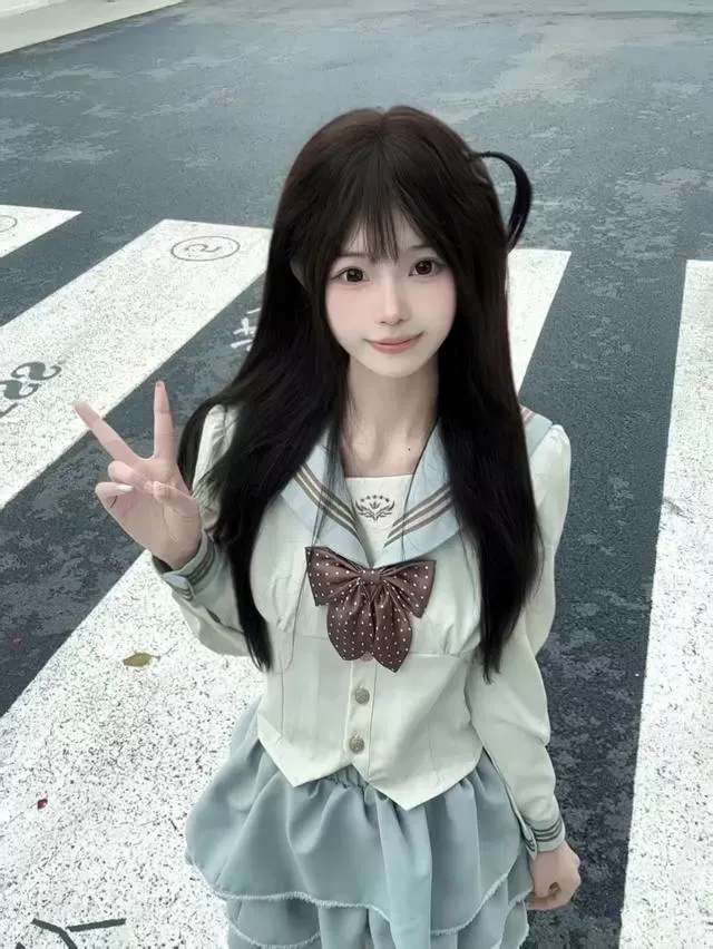 闵行小萝莉费费
