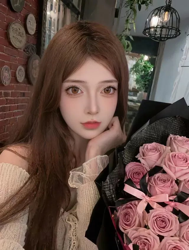 04苏晚枫bxc某宝模特 馒头一线天 Gallery 1
