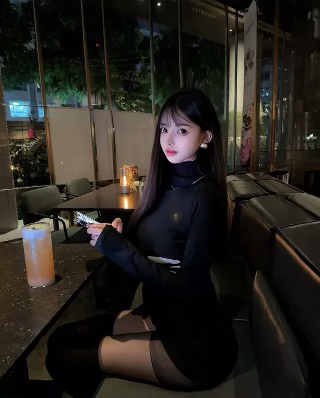 可纯可欲高质量网红浦东170 Gallery 2