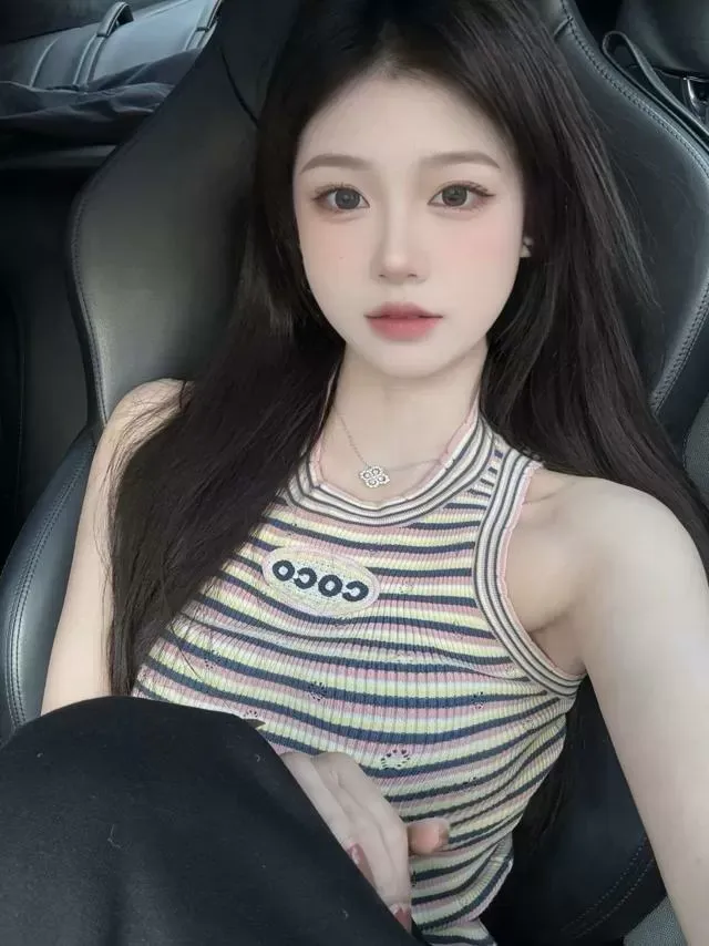 林夏极品纯欲童颜巨乳白小纯 Gallery 5