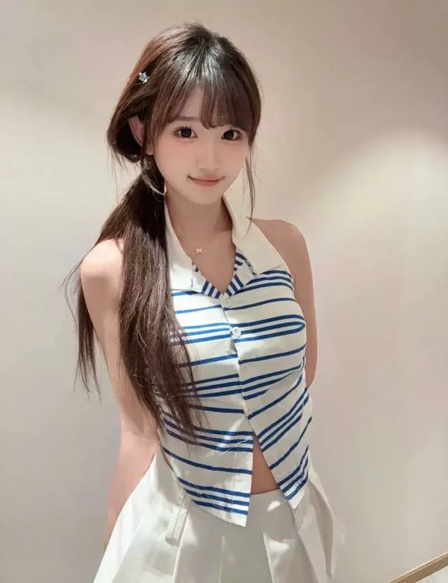 萝莉甜美白小纯「虫虫」 Gallery 1