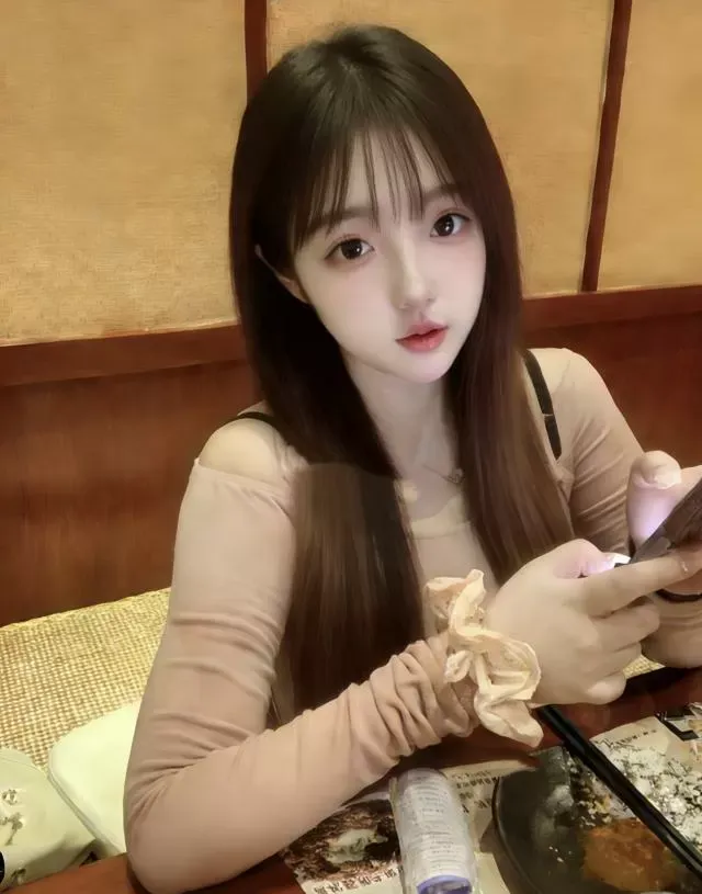 浦东大🐻李梦洁 Gallery 6