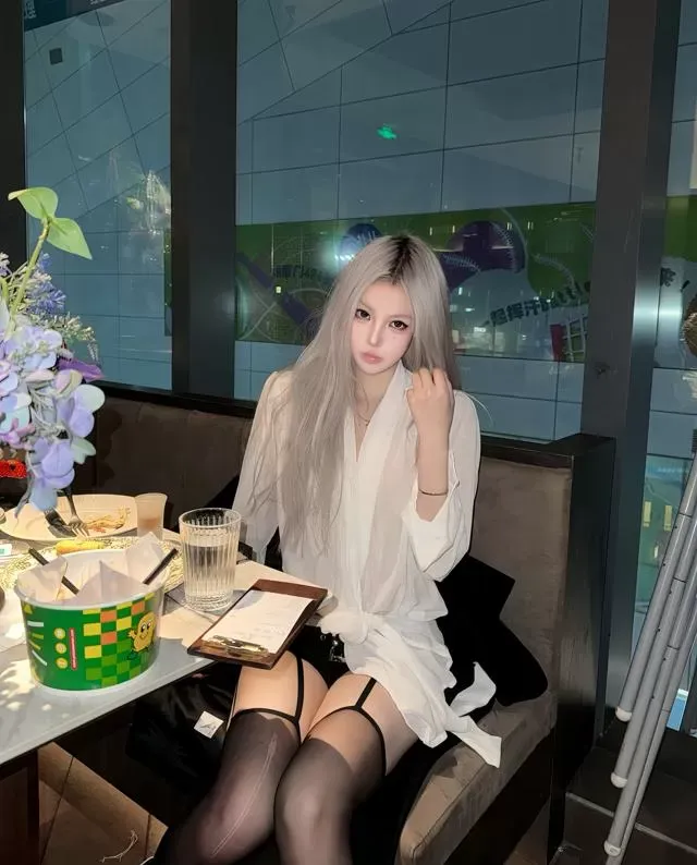 普陀 芳芳 服装模特兼职 Gallery 2