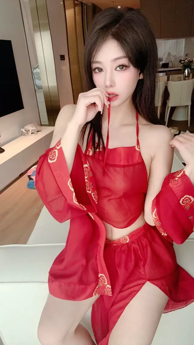 爆款极品网红时尚博主👸乔丽叶 Gallery 5