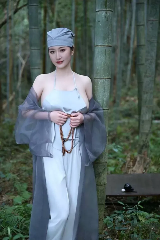 Y201-最美尼姑 长宁尼姑少妇 175E.32