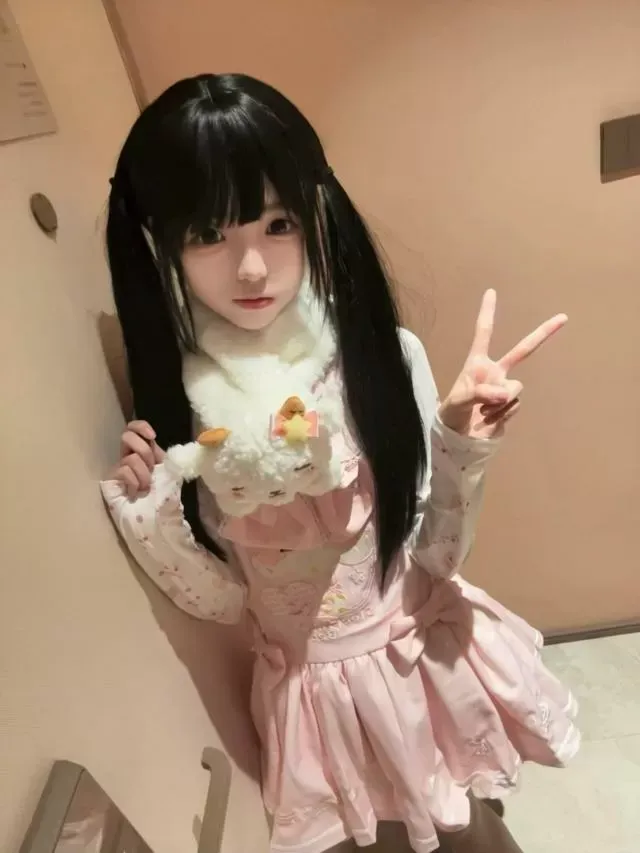 贝贝萝莉撒点粉 Gallery 5
