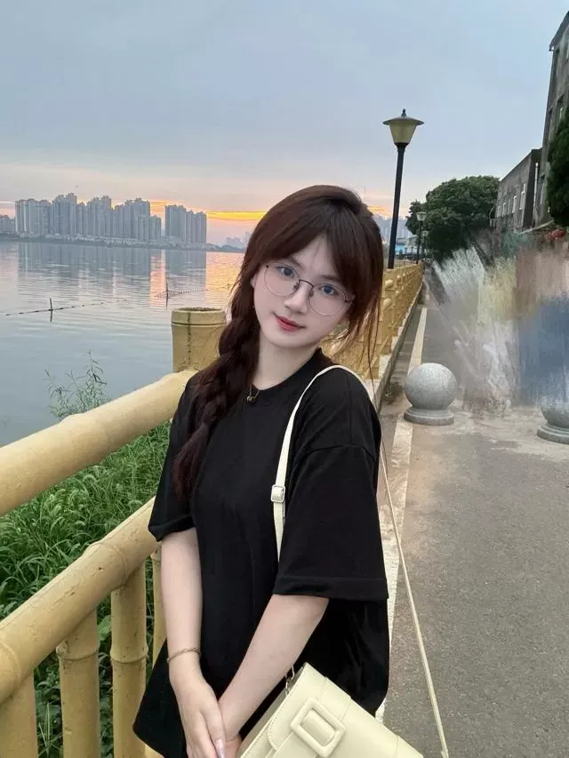 同桌学妹璐璐 Gallery 5
