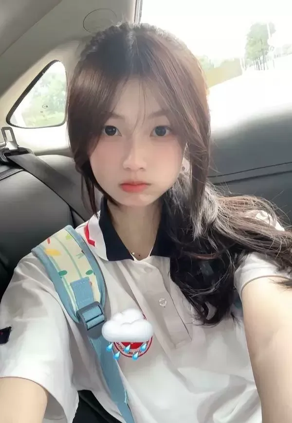 闵行 09后 冬至 🉑纯无 首开极品妹 Gallery 4