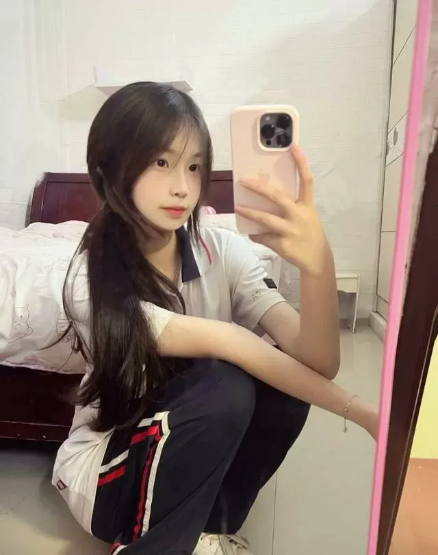 闵行 09后 冬至 🉑纯无 首开极品妹 Gallery 5