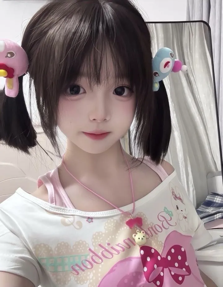 Y4384B-小纯静安白虎极品白小纯萝莉