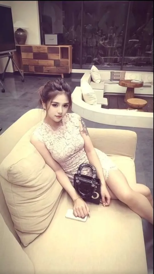 闵行梦瑶06年魔都首开学妹兼职 Gallery 4