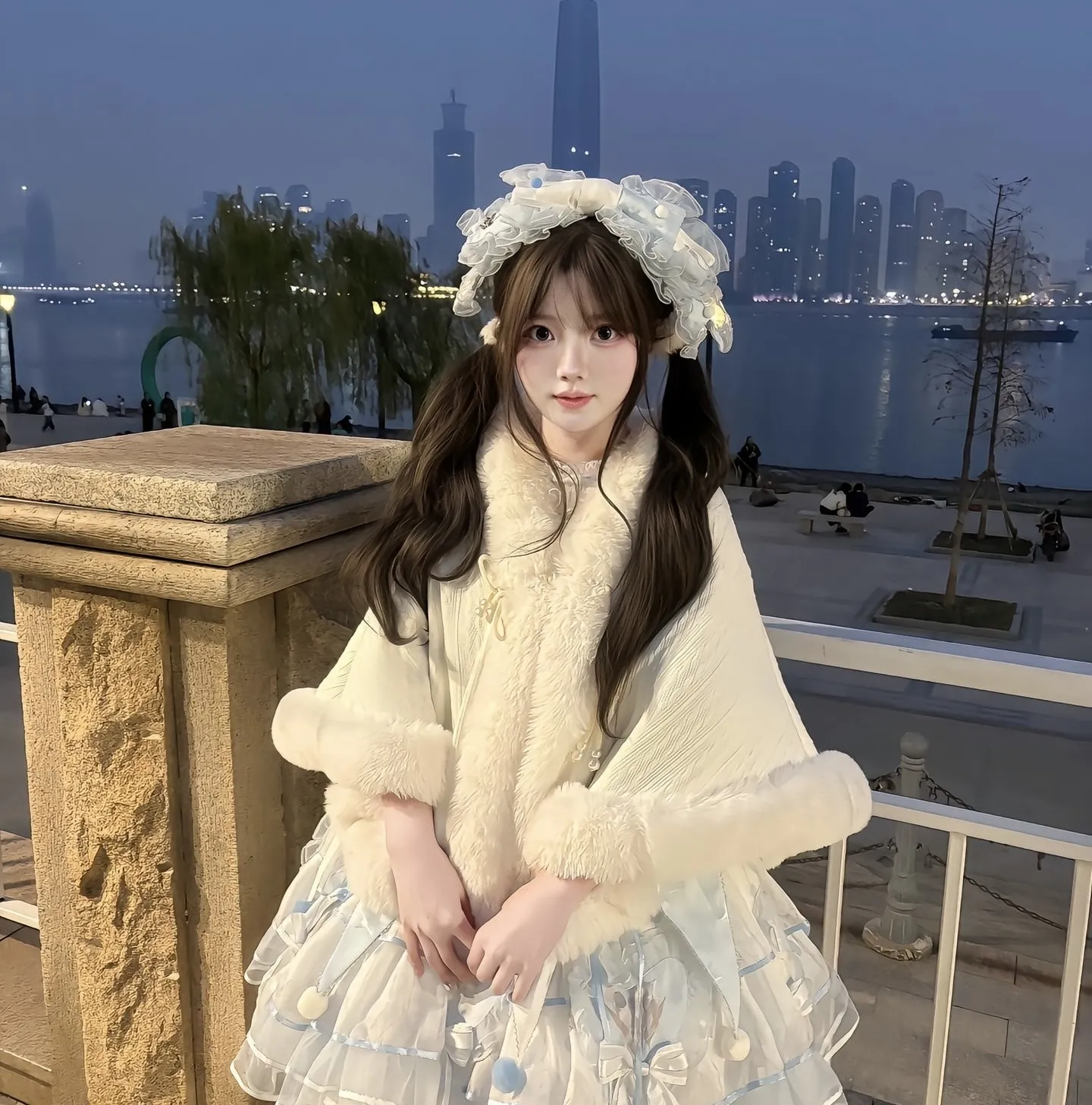 浦东 卷卷 可爱萝莉 喜欢大叔叔玩弄