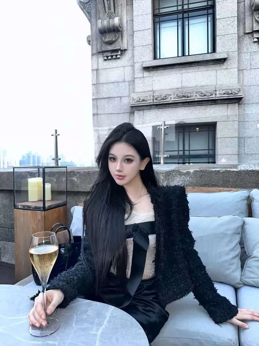 健身教练 君君 魔鬼身材，服务一流 Gallery 4