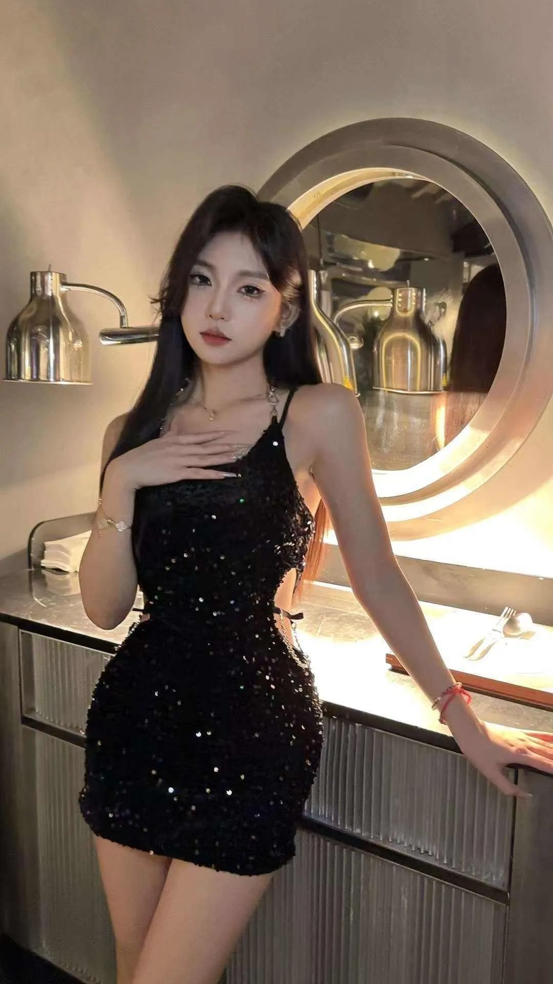 闵行玖玖 小网红兼职短开 Gallery 4
