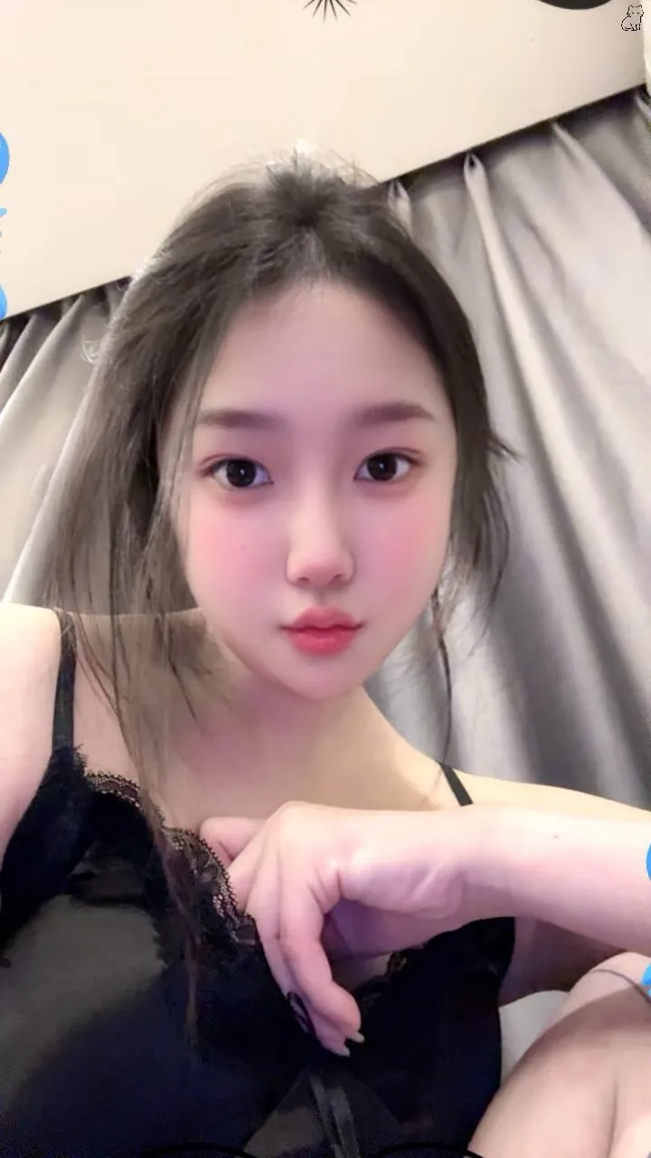 4月28日浦东08后新人小娇刚破处 Gallery 1